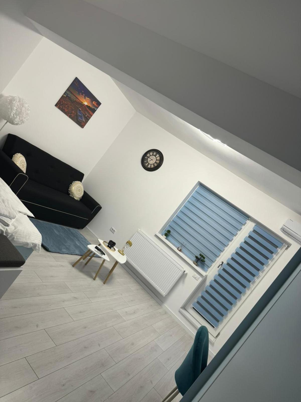 The Moon View Apartment Bucureşti Ngoại thất bức ảnh